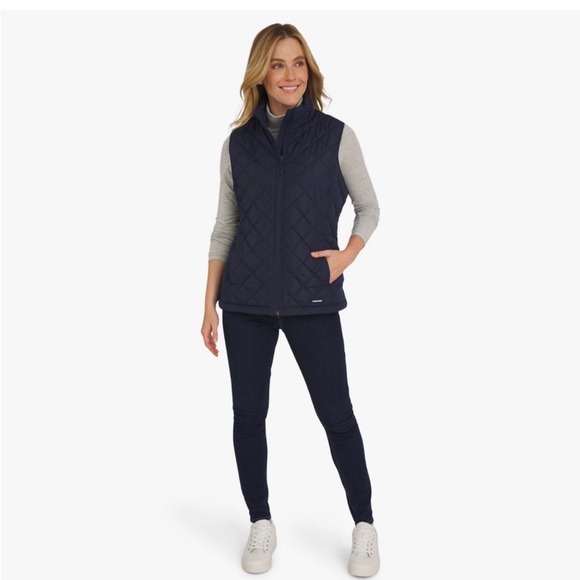 Women's Lands' End Insulated Puffer Vest NWOT - Picture 4 of 5